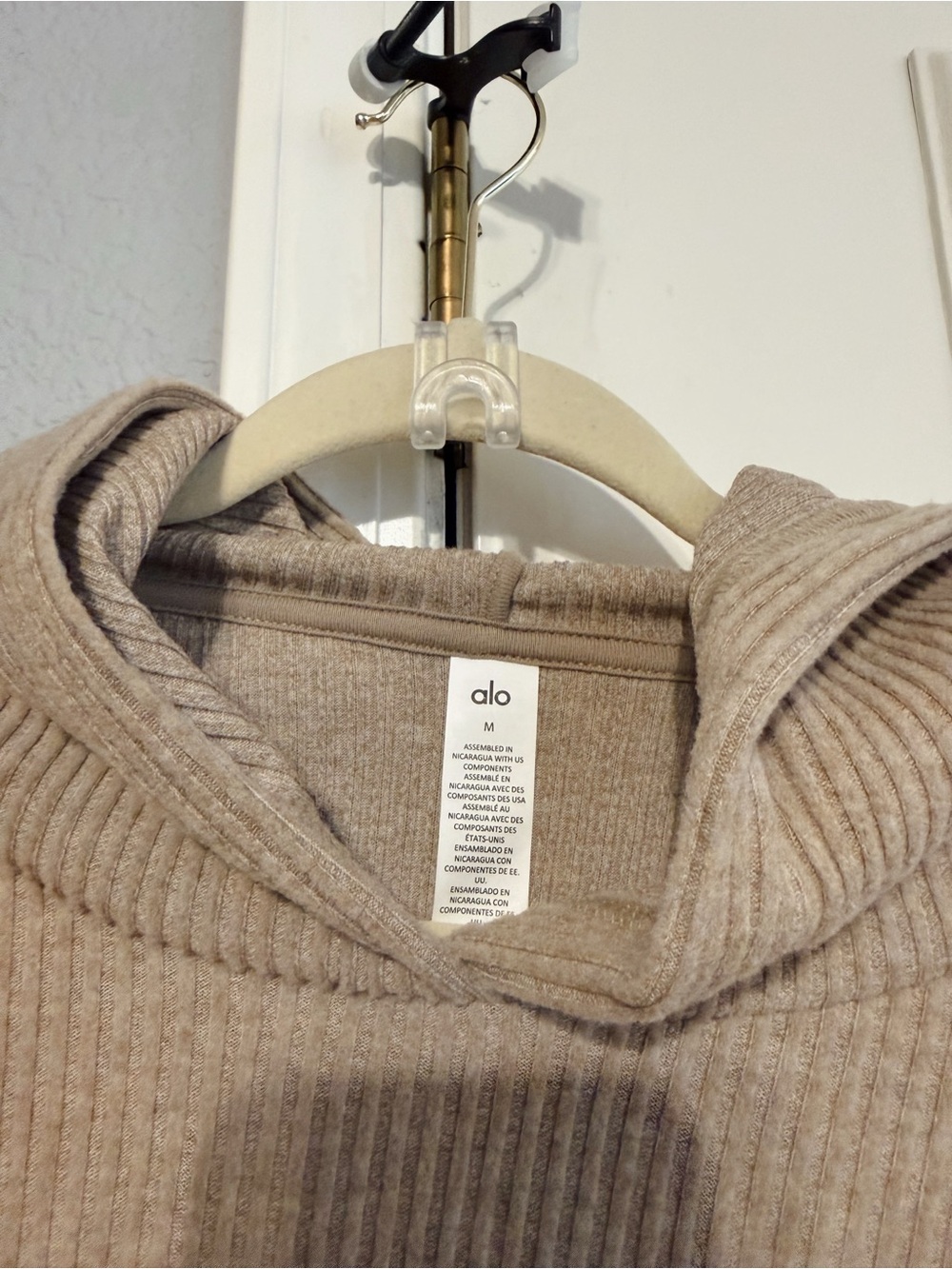 Alo Yoga Muse Ribbed Hoodie Jogger Set Taupe Gravel Heather M - Picture 5 of 8